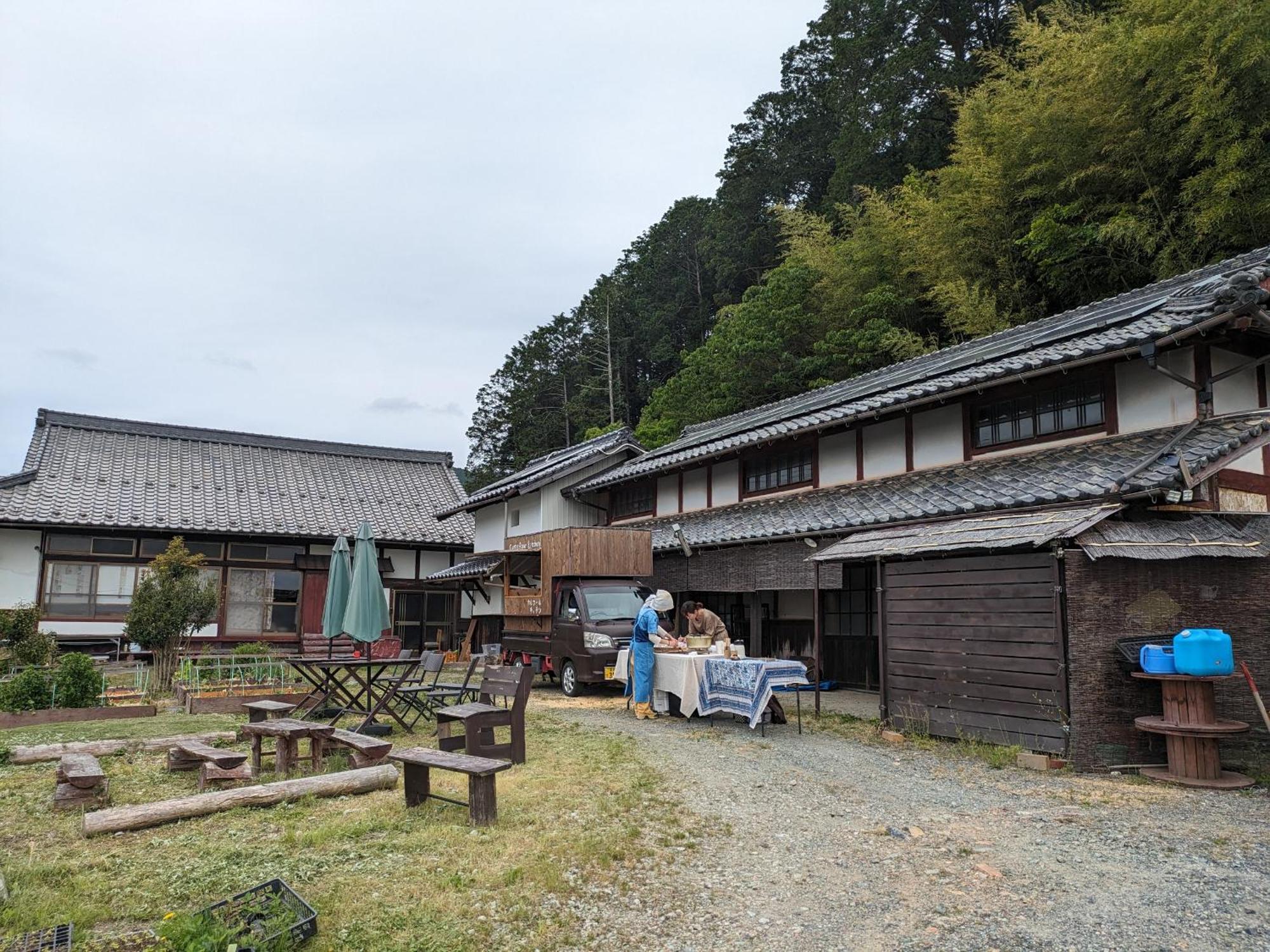 古民家民宿カルフール